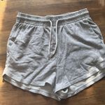 H&M  Shorts Photo 0