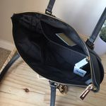 Michael Kors Set Photo 6