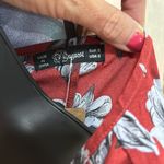 Casual‎ dress. Red Photo 1