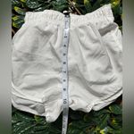 Nike  Dri Fit White Athletic Shorts Size XS Photo 3