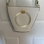 Gianni Bini White Bucket Purse Photo 1