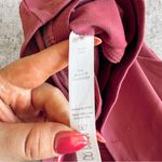 Boutique  Pink Cropped Spaghetti Strap Workout Top Size Small Photo 4