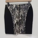 MINKPINK  Animal Print Mini Skirt Size Small Black/White‎ Photo 4