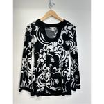 White House | Black Market Iconic Floral Bell Sleeve Blouse Size Small Photo 1