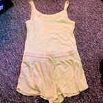 Gap  body shorts and tank Photo 0