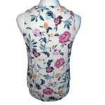 Old Navy 3 items for $15 |  Navy Floral Print Sleeveless Blouse🌵🦎 Photo 1