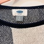 Old Navy Woman’s blue white buffalo sweater sz Small Photo 1