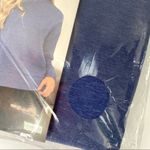 Serra 🆕 NIP  Ladies Crewneck Pullover Sweatshirt Photo 3