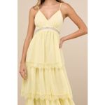 Lulus  NWT Reed Light Yellow Tiered Lace A-Line Open-Back Flowy Maxi Dress XS Photo 3