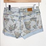 BDG  Floral Mid Rise Alexa Cuffed Hem Jean Shorts Photo 3