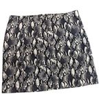 Jolt Women’s Gray & White Mini Skirt Size 7/28 (Juniors) Photo 0