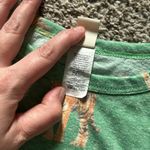 7th Ray  Women’s Sleeveless Box Green Tank‎ Size Small Photo 4