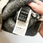 SheIn Women’s Abstract Design Wide V Neck Sweater Photo 4