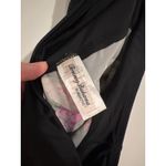 Tommy Bahama Black Floral Island Active Shorts – Size Small – Black Floral Photo 3