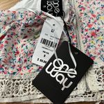 Urban Outfitters NWT LF floral crochet trim crop top Photo 8