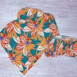 SheIn  tropical button front short sleeve Hawaiian shirt with matching bando lg Photo 3