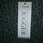 Royalty For Me Royalty Leopard Jogger 3X 43x28 Stretch Pull On Gray Green Raw Hem Jeans Plus Photo 7