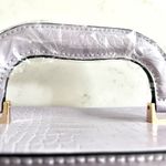 Isabelle vegan alligator texture lavender crossbody bucket bag NWT Photo 3