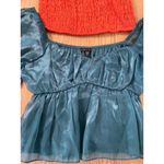 B98 New Women’s Bundle of 2 Crop Tops Size Medium Green Photo 1