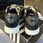 Adidas Essential Fun Sneakers, size 8.5 Black Photo 3