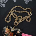 VINTAGE CLOISENNÉ HEART PENDANT BIG!!! ON GOLD TONE CHAIN. Excellent condition Black Photo 11