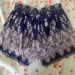 Venus  print shorts Photo 1