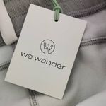 We Wander Gray Camo Joggers NWT Size Medium Cropped Camo Jogging Pants Photo 7