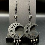 Elegant Black Crescent Moon Earrings Photo 0
