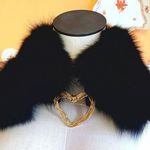NWOT Black Fox Collar Photo 0