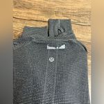 Lululemon Swiftly Tech Long Sleeve Crew Gray Stripe | Size 8 Photo 2