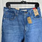 Levi's NWT Levi’s High Waisted Straight Jeans in Joe Strut Destructed size 30x29 NEW Photo 3