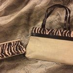 Estée Lauder Matching  purse and make up bag set Photo 0