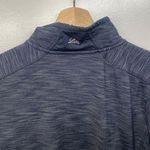 Elevate Womens Blue Pullover Shirt Size Medium Long Sleeve Activewear Photo 5