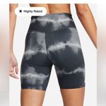 Nike NWT One Luxe Training Shorts Black 1X Photo 1