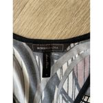 BCBG MaxAzria Women’s V-neck Knee-length Dress Graphic Print Size M Slim Fit Photo 12