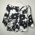 White House | Black Market  Top‎ Photo 3