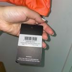 Pretty Little Thing 𝅺 Orange Sports Bra Photo 10