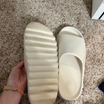Cream Slide Sandals Size 8.5 Photo 2