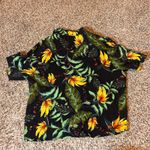 Olivaceous  Women's Medium‎ Tropical Print Button Down Short Sleeve Shirt Photo 4
