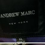 Andrew Marc  Women's Black Leather Jacket Size‎ XL Full-Length Sleeves Photo 3