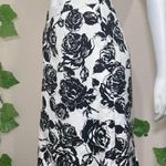 White House | Black Market  Rose Pencil Silk Skirt New Photo 4