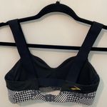 Brooks  Hot Shot Sports Bra Small Photo 3