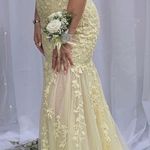 Sherri Hill Yellow Prom Dress Photo 0