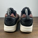 Nike Air Max Motion Black/Red Athletic Shoes Women's size 8 Photo 3