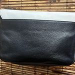 Fossil Black and White Crossbody Bag with Minimalist Design Photo 3