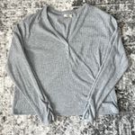 UGG Maxwell Henley Photo 3