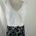 Studio One New York White Lace Sleeveless Fit & Flare Dress Women’s Size 16 Photo 2