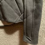 Bench 23BW.-  Women Feelingoog Zip Thru. Size Small. Photo 3