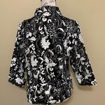 Mirror Image Vintage Black & White Paisley Top Size M Photo 1