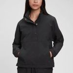 GapFit Women's Black Pullover Commuter Jacket Snap Button Mock NeckSleeve Size M Photo 0